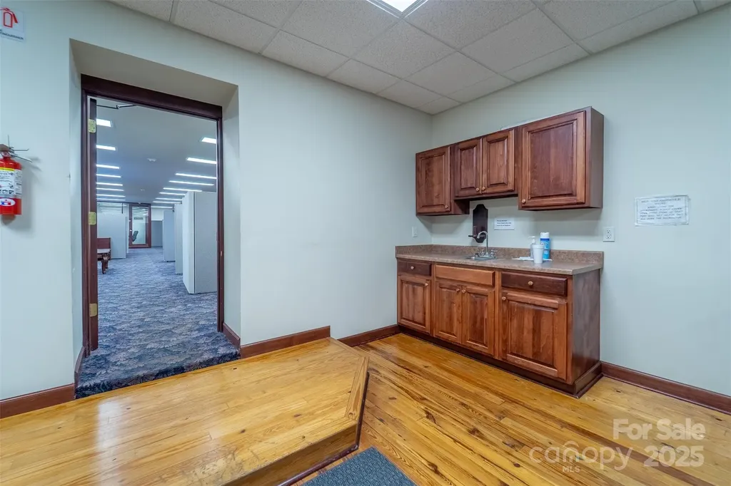228 E Palmer Street Franklin NC 28734