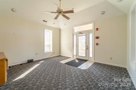 228 E Palmer Street Franklin NC 28734