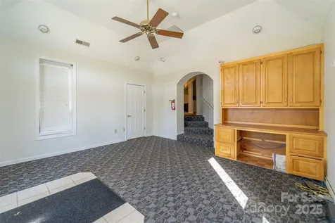 228 E Palmer Street Franklin NC 28734