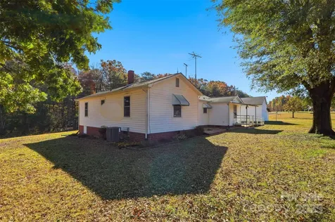 2660 Emanuel Church Road Rockwell NC 28138