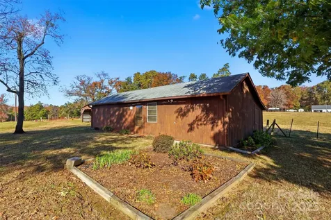 2660 Emanuel Church Road Rockwell NC 28138