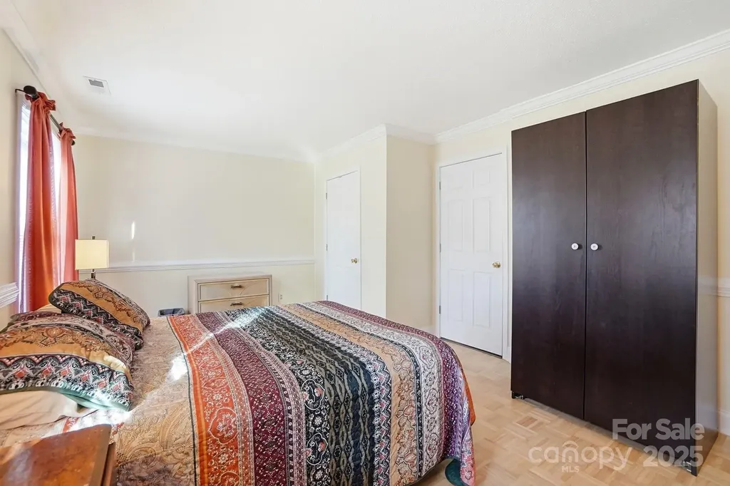 6309 Pineburr Road Charlotte NC 28211