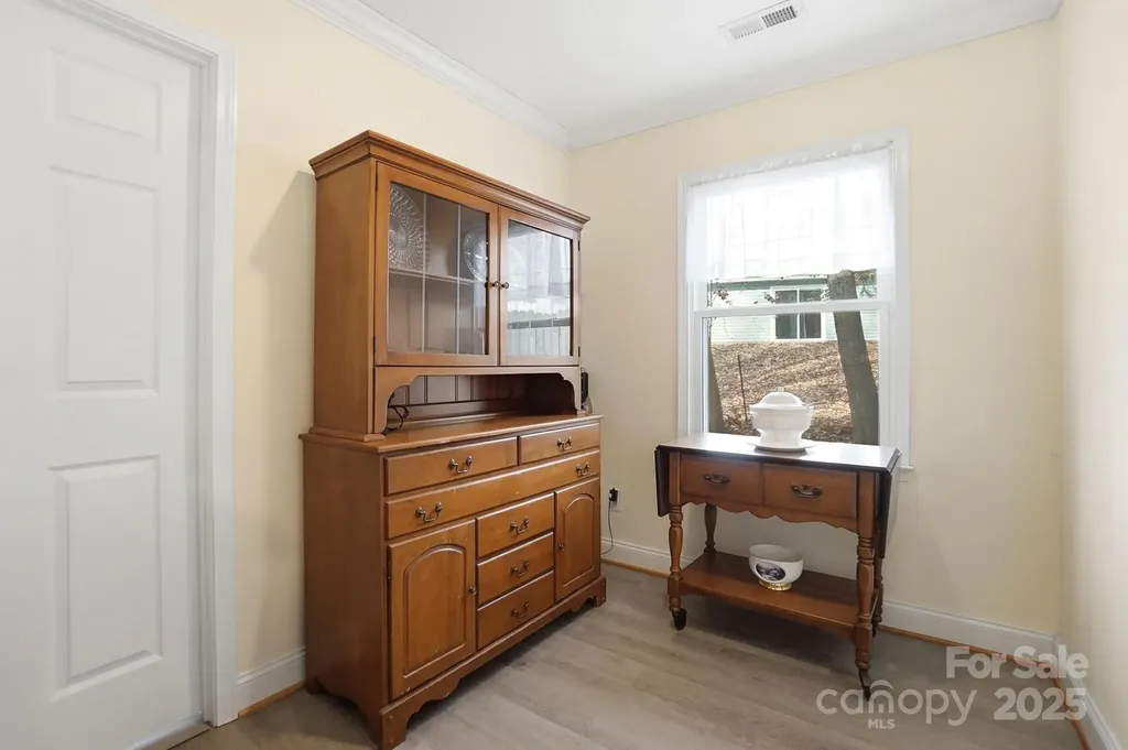 6309 Pineburr Road Charlotte NC 28211