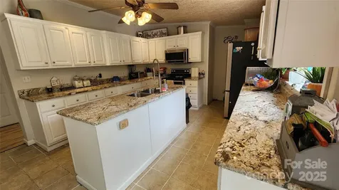 1235 Sulphur Springs Road Waynesville NC 28786
