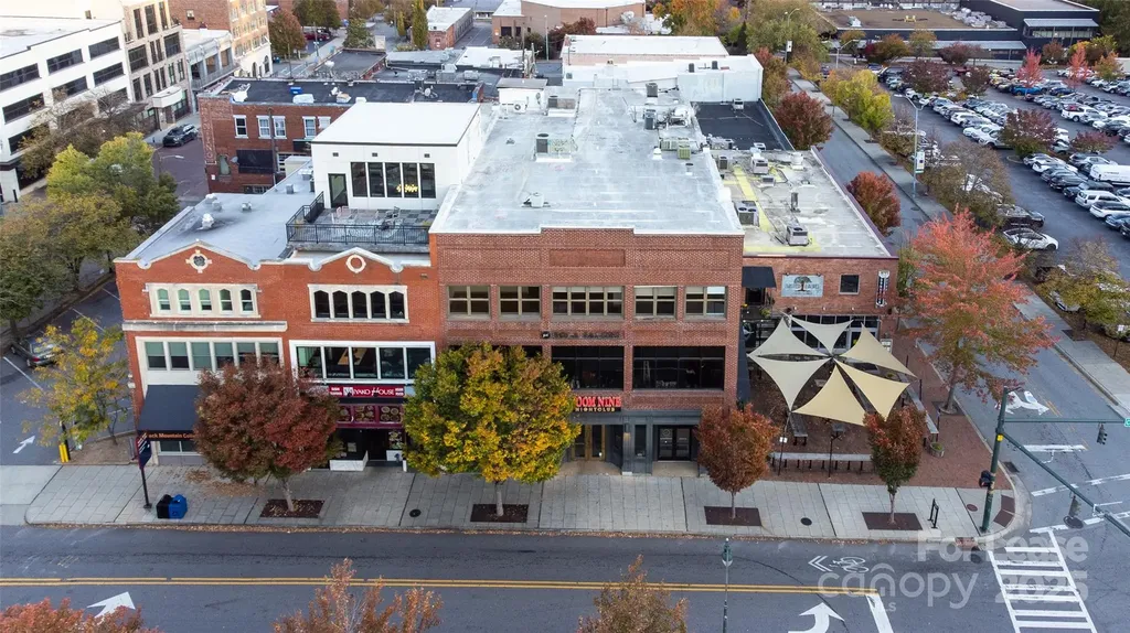 124 College Street Asheville NC 28801