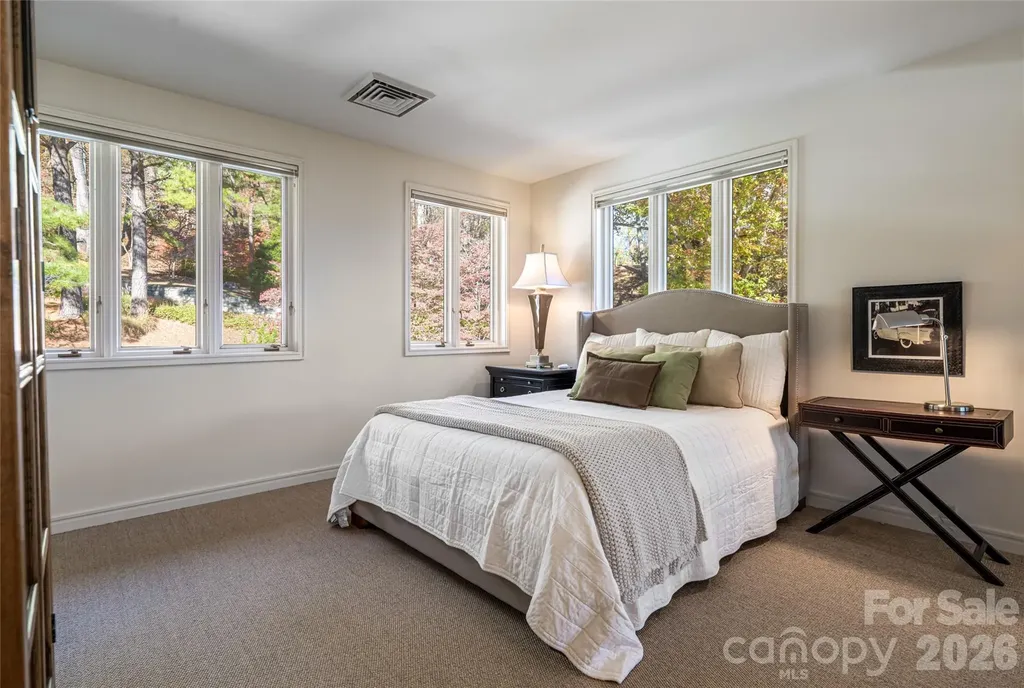 820 Laurel Ridge Drive Waynesville NC 28786
