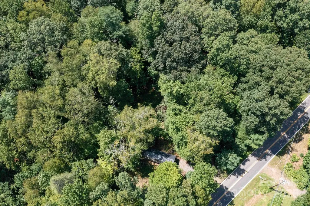 245 White Oak Creek Road Burnsville NC 28714