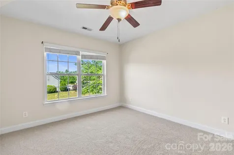 1758 Newland Road Denver NC 28037