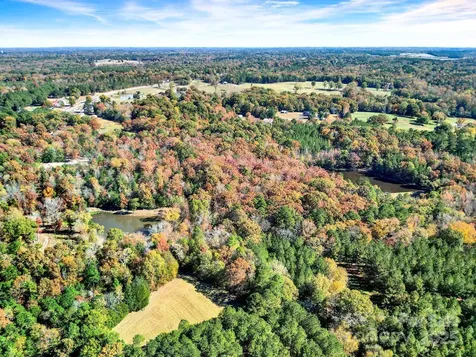 1932 Douglas Road Lancaster SC 29720