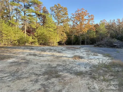 1932 Douglas Road Lancaster SC 29720