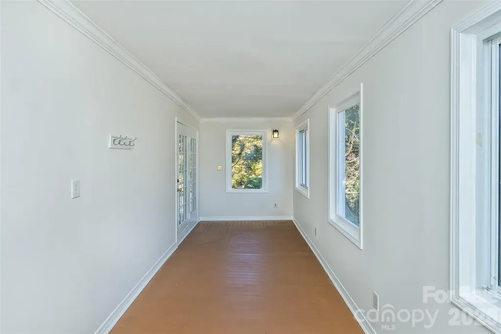 195 Terrace Drive Canton NC 28716