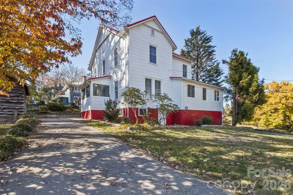 195 Terrace Drive Canton NC 28716
