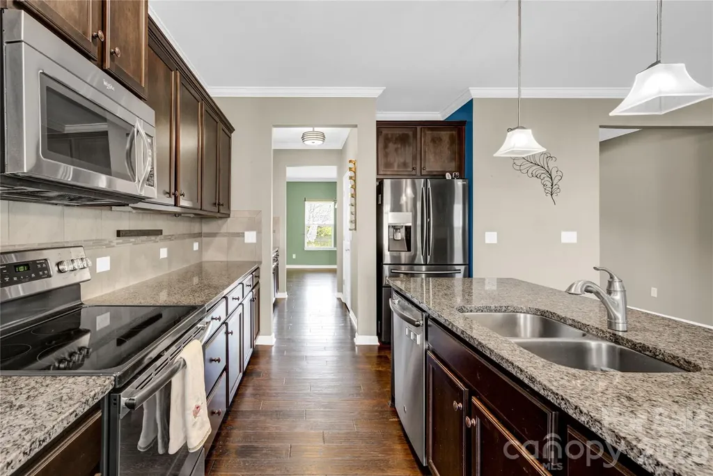 183 Water Ski Drive Statesville NC 28677