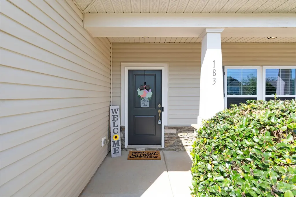 183 Water Ski Drive Statesville NC 28677