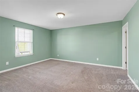 183 Water Ski Drive Statesville NC 28677