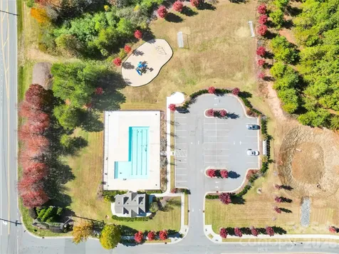183 Water Ski Drive Statesville NC 28677