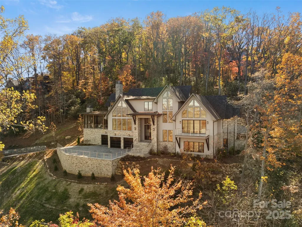 222 Secluded Hills Lane Arden NC 28704