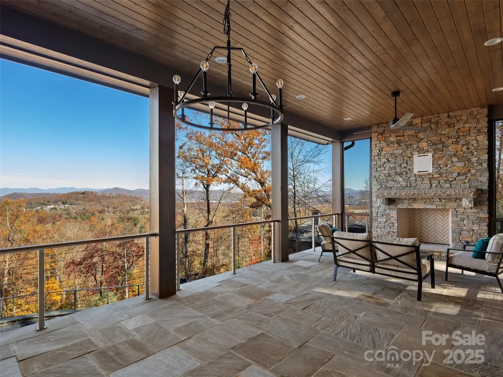 222 Secluded Hills Lane Arden NC 28704