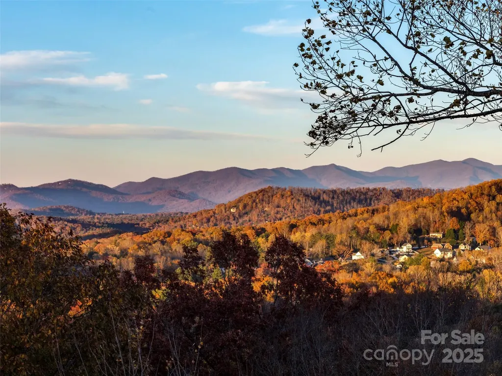 222 Secluded Hills Lane Arden NC 28704