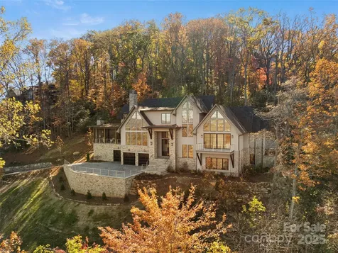 222 Secluded Hills Lane Arden NC 28704