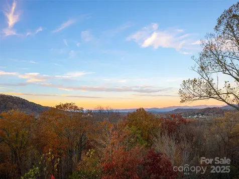 222 Secluded Hills Lane Arden NC 28704