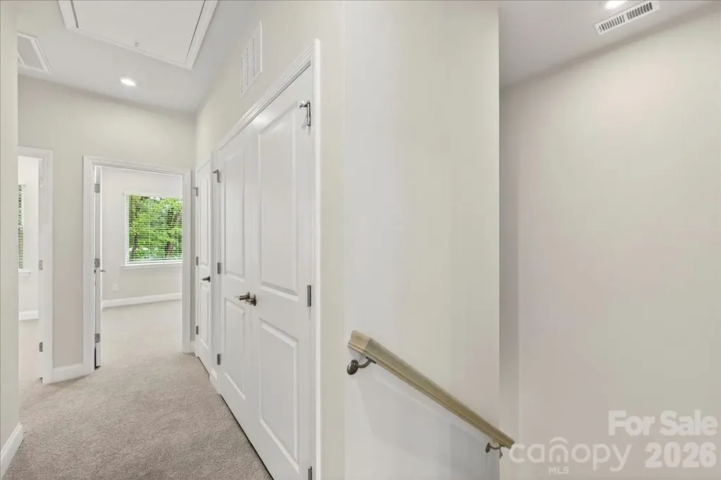 921 Archway Lane Charlotte NC 28217
