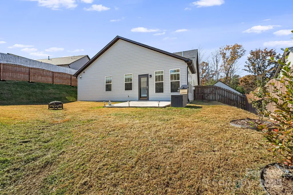 504 Rosebud Orchid Way Weaverville NC 28787