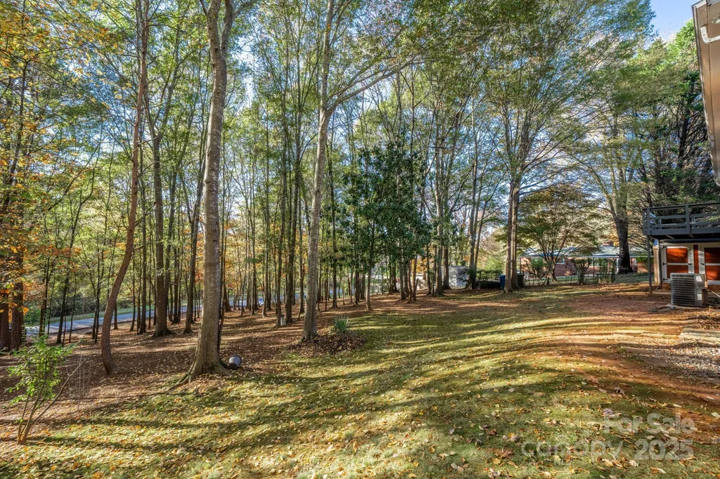 1185 10th Street Place Circle NW Hickory NC 28601