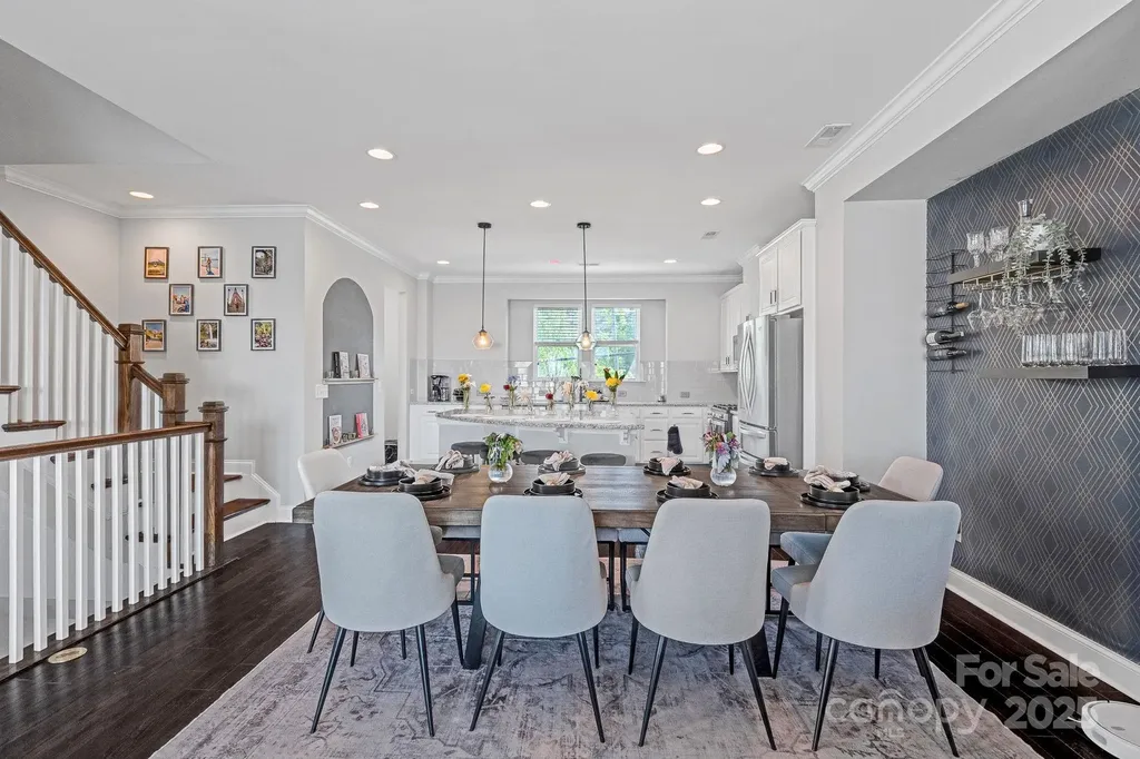 2551 Statesville Avenue Charlotte NC 28206