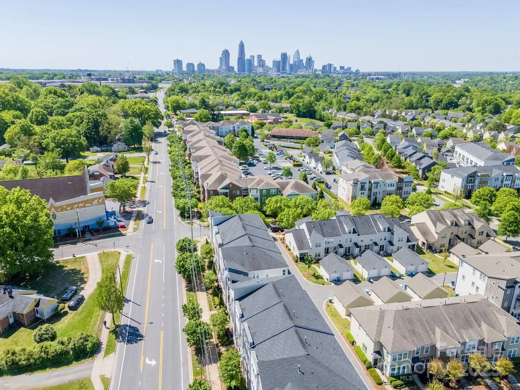 2551 Statesville Avenue Charlotte NC 28206