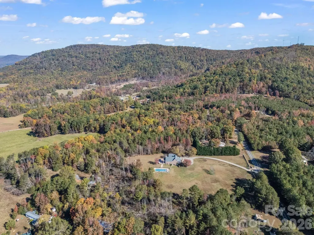1102 S Mountain Road Bostic NC 28018
