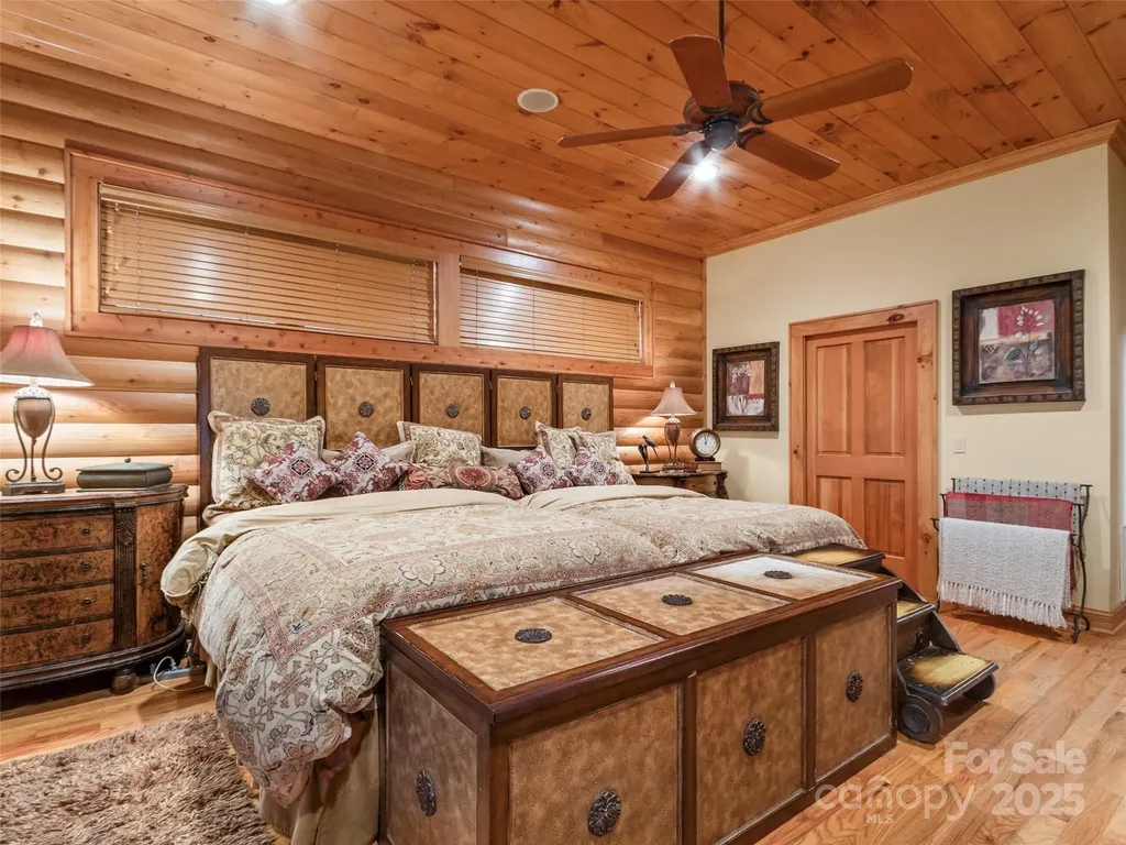 90 Rogers Creek Drive Bakersville NC 28705