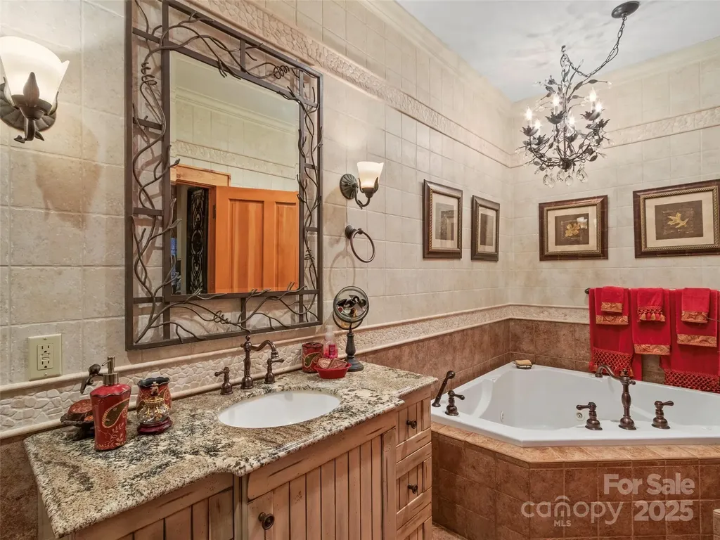 90 Rogers Creek Drive Bakersville NC 28705