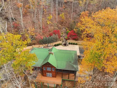 90 Rogers Creek Drive Bakersville NC 28705