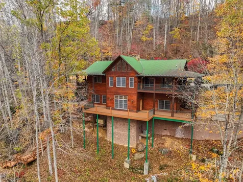90 Rogers Creek Drive Bakersville NC 28705