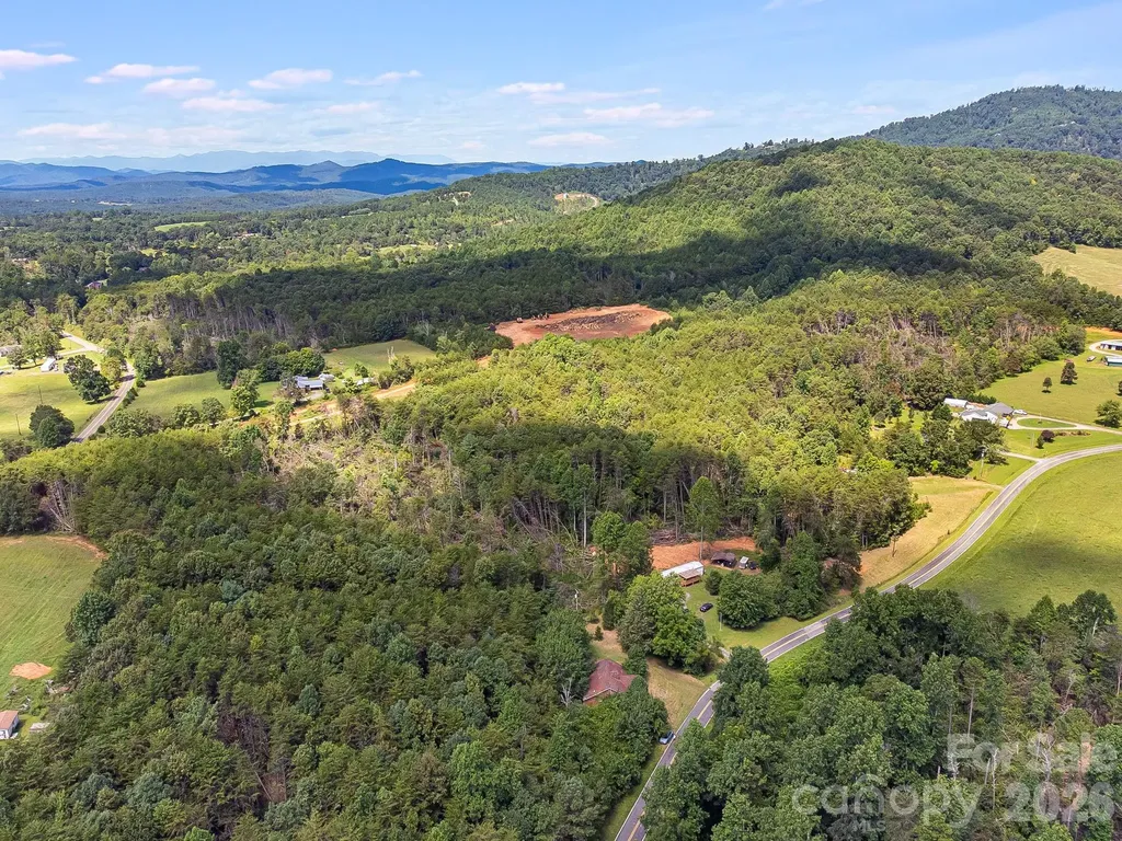 211 Luckadoo Road Bostic NC 28018