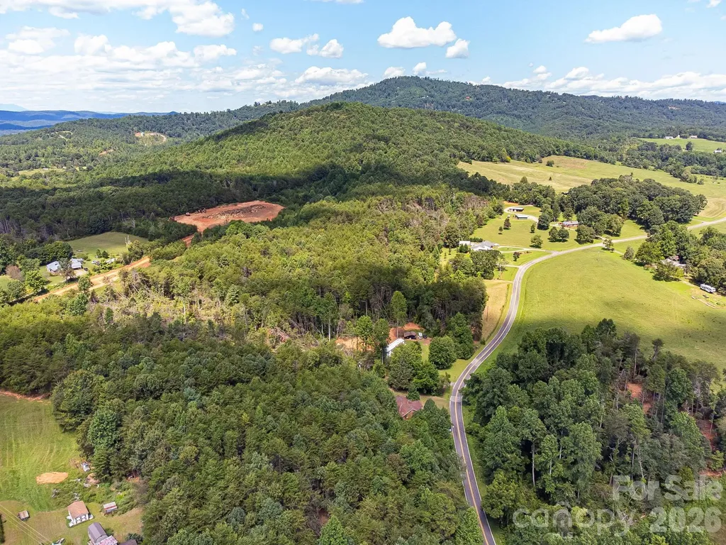 211 Luckadoo Road Bostic NC 28018
