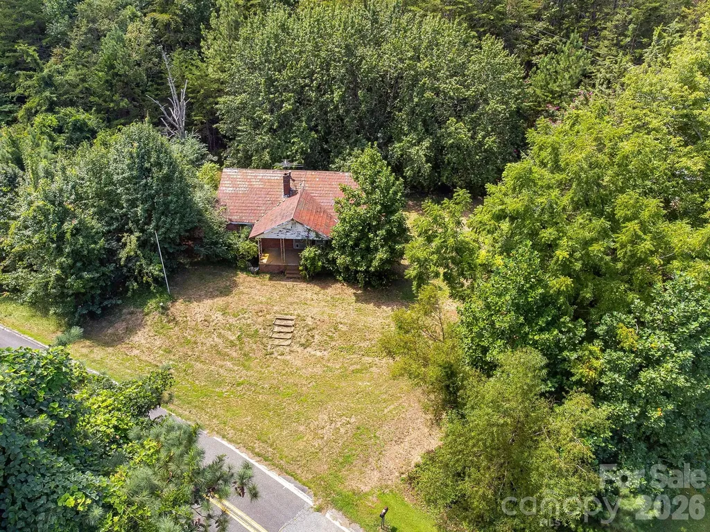 211 Luckadoo Road Bostic NC 28018