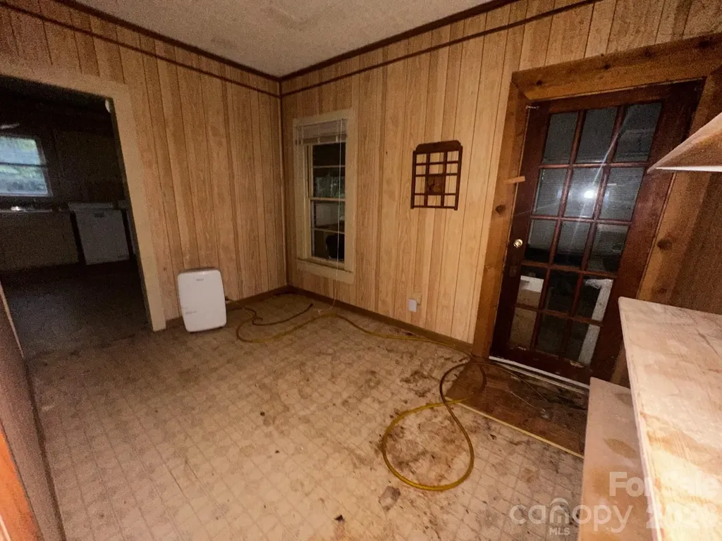 211 Luckadoo Road Bostic NC 28018