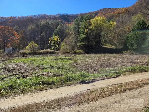 00 Eagles Trace Canton NC 28716