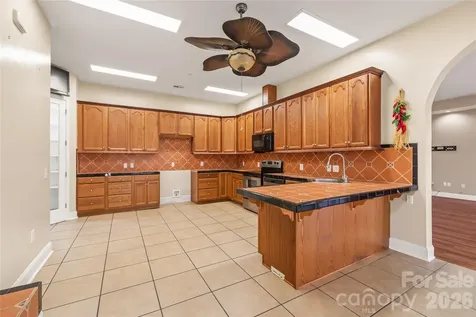 424 Rollingbrook Road Kings Mountain NC 28086