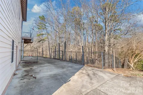 424 Rollingbrook Road Kings Mountain NC 28086