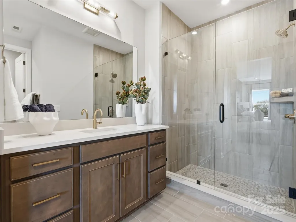 5115 Hoptree Street Charlotte NC 28277