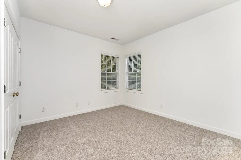 14333 Maclauren Lane Huntersville NC 28078