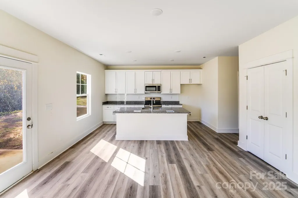 232 Sugar Hill Road Troutman NC 28166