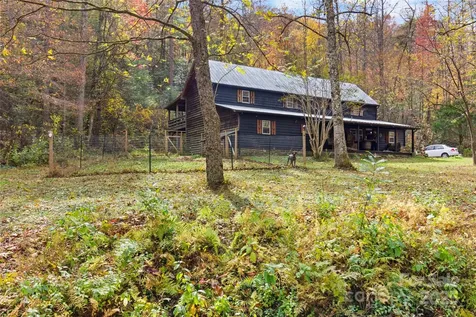 5668 Longbottom Road Hays NC 28635