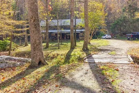 5668 Longbottom Road Hays NC 28635