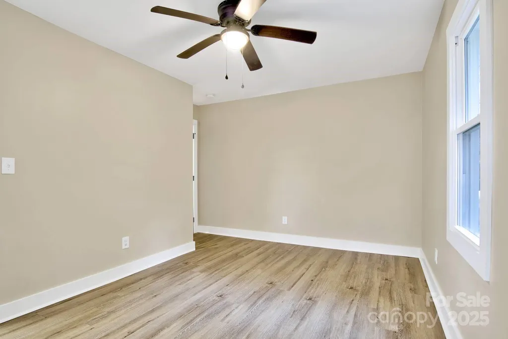 434 E Salisbury Street Denton NC 27239