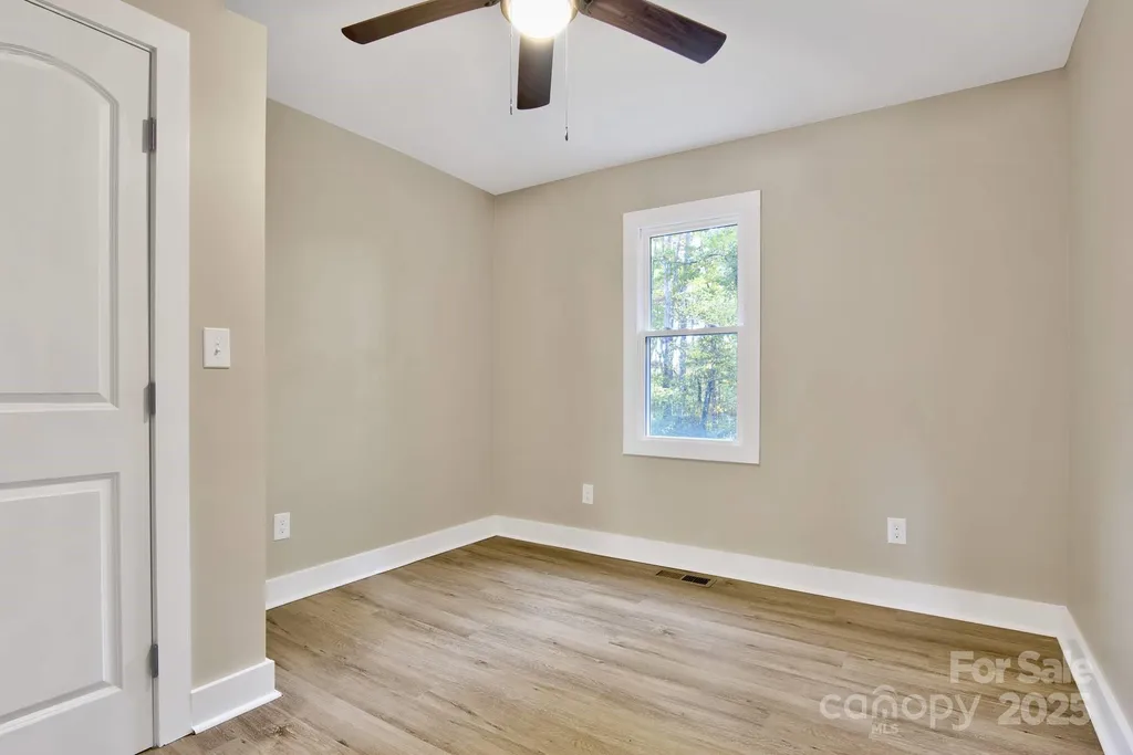 434 E Salisbury Street Denton NC 27239