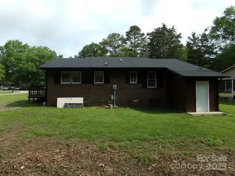 556 Roundtree Circle Chester SC 29706